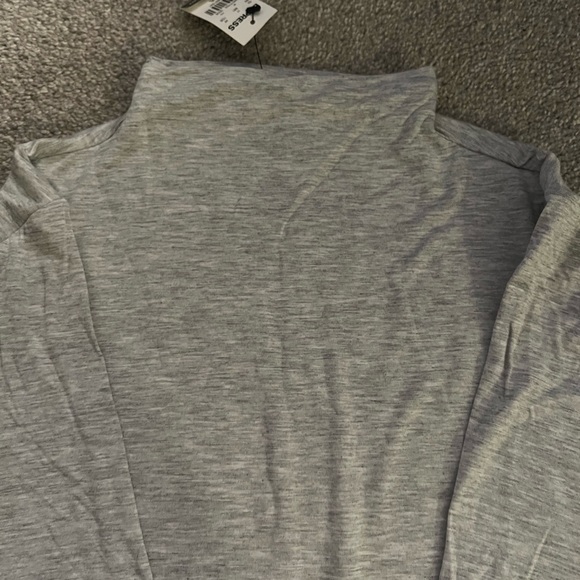 NWT Express Long Sleeve Turtleneck bodysuit XL - Picture 3 of 3